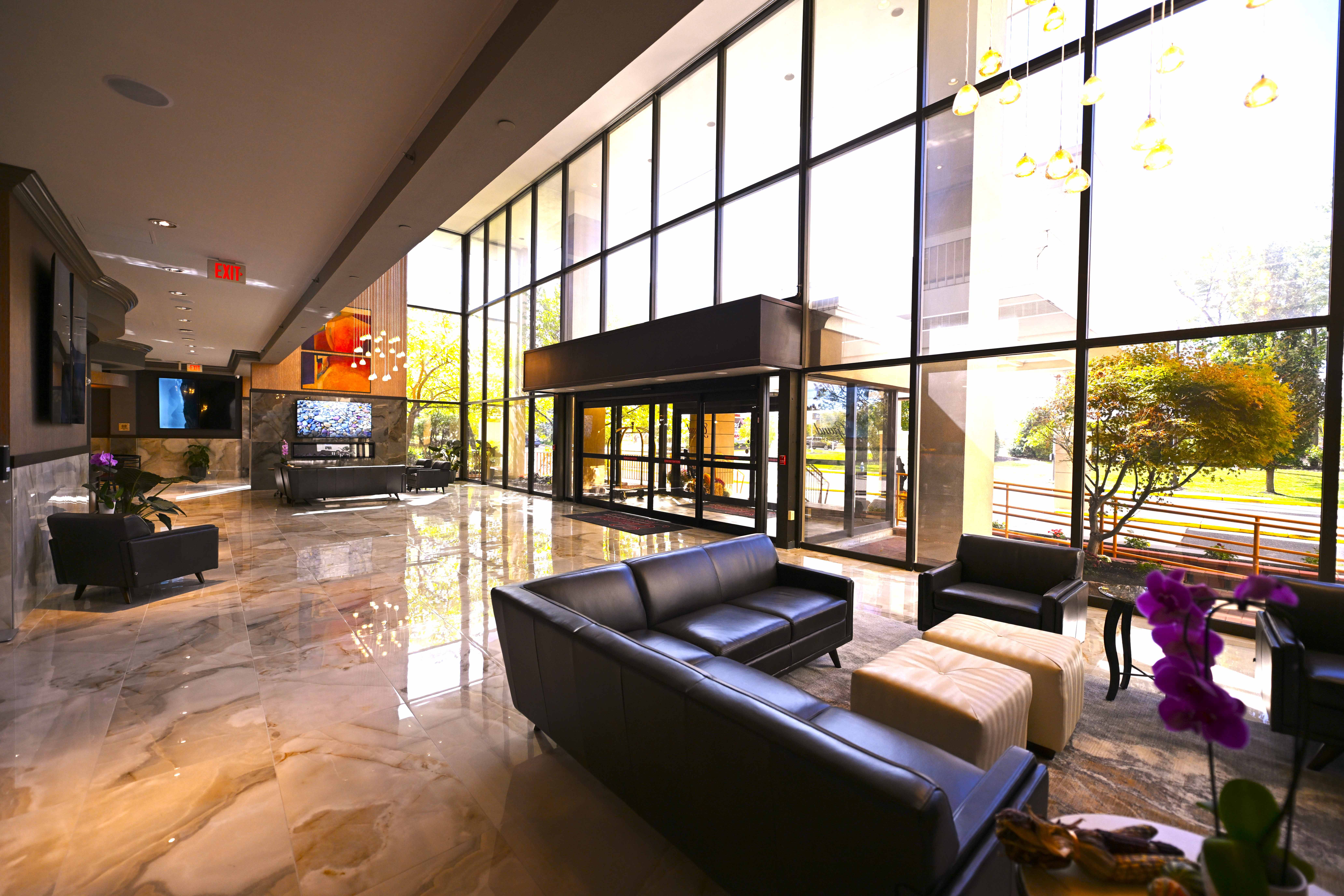 Grand resort hotel Lobby-look